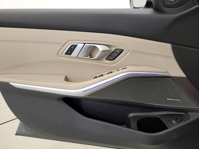 Photo of 2021 Gray BMW M340