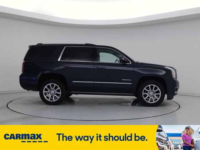 Photo of 2017 Blue GMC Yukon