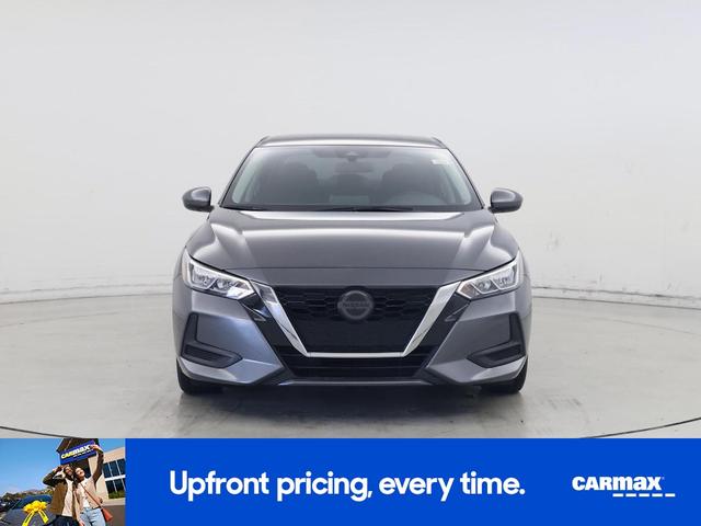 Photo of 2022 Gray Nissan Sentra