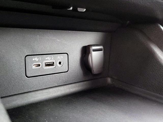 Photo of 2022 Gray Nissan Sentra