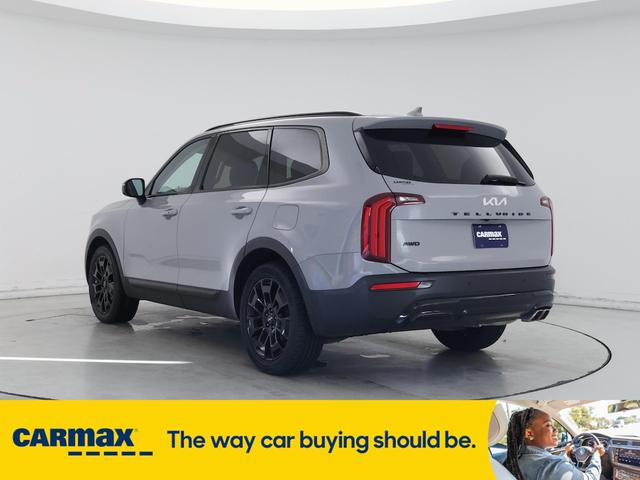 Photo of 2022 Gray Kia Telluride