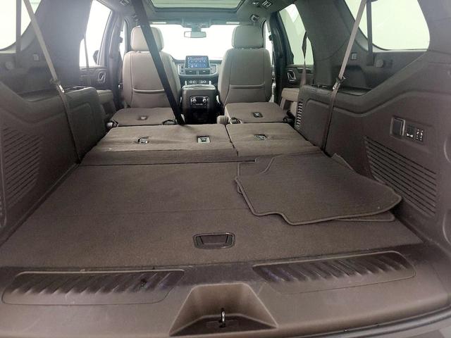Photo of 2022 Black GMC Yukon XL