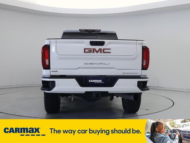 Photo of 2021 White GMC Sierra 2500