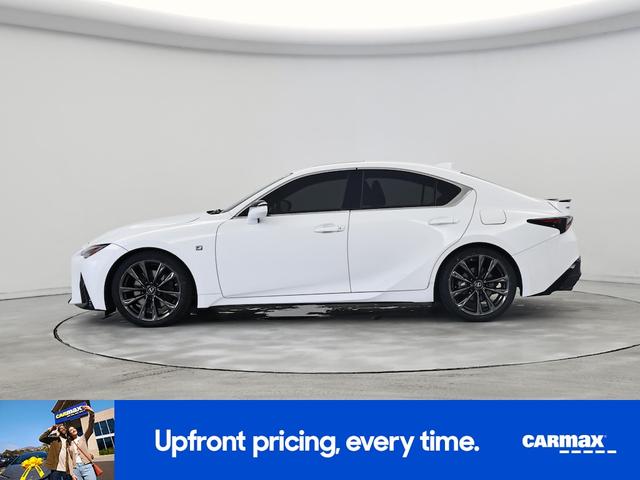 Photo of 2022 White Lexus IS 350