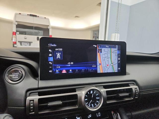 Photo of 2022 White Lexus IS 350