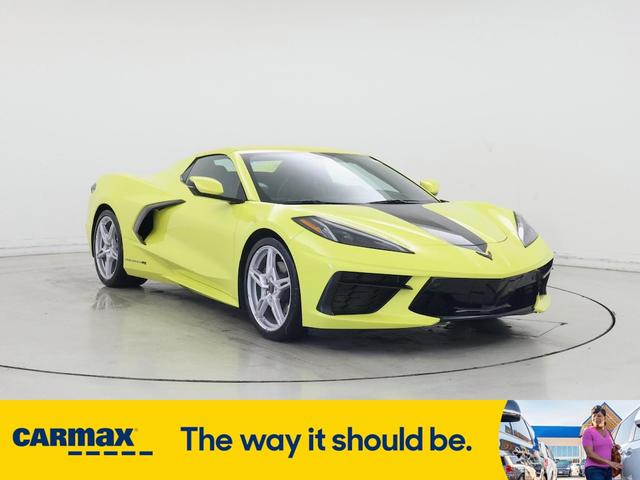 Photo of 2021 Yellow Chevrolet Corvette