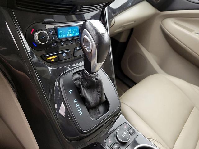 Photo of 2015 Gray Ford Escape