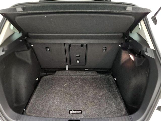Photo of 2022 White Volkswagen Taos