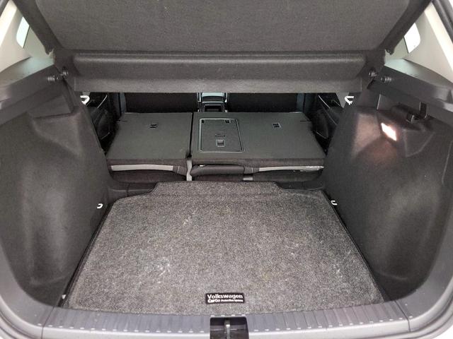 Photo of 2022 White Volkswagen Taos