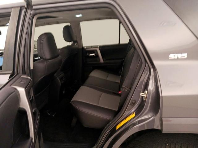 Photo of 2022 Gray Toyota 4Runner