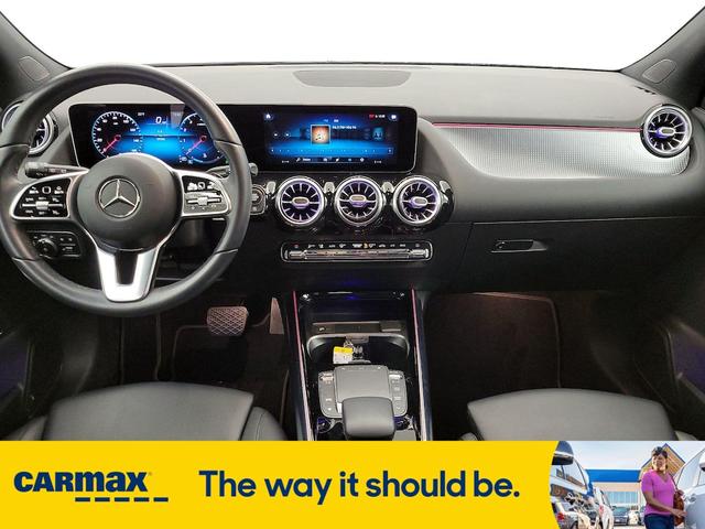 Photo of 2021 Black Mercedes-Benz GLA 250