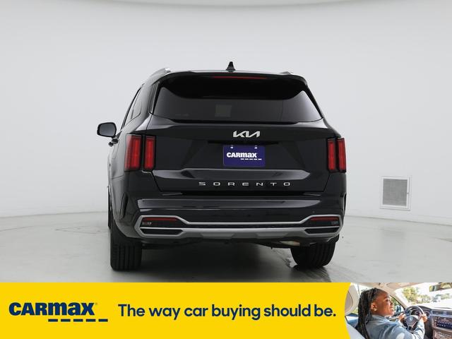 Photo of 2022 Black Kia Sorento