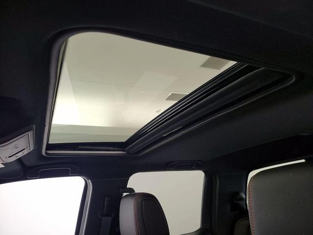 Photo of 2024 Gray Nissan Frontier