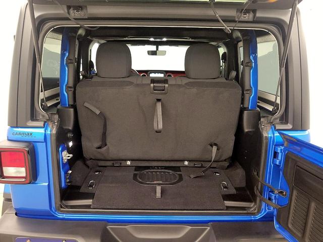 Photo of 2023 Blue Jeep Wrangler