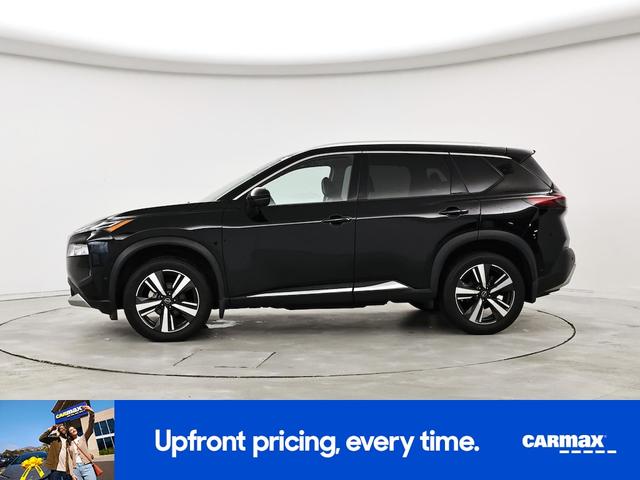 Photo of 2023 Black Nissan Rogue