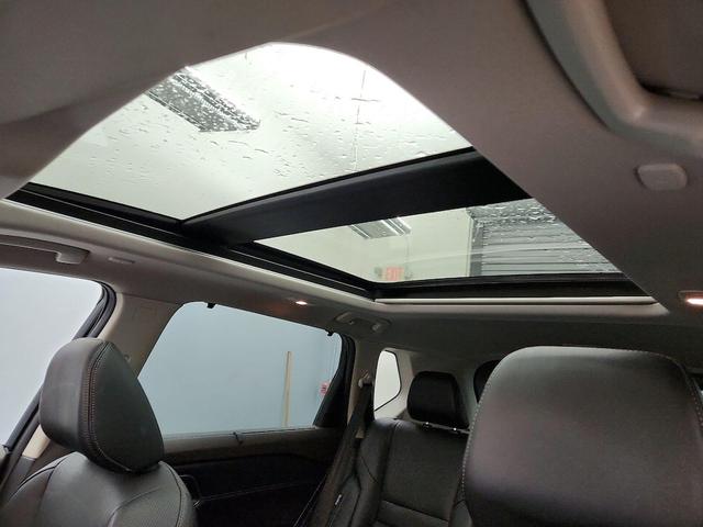 Photo of 2023 Black Nissan Rogue