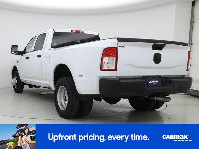 Photo of 2023 White RAM 3500