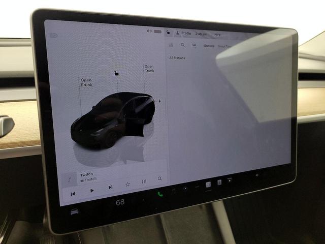 Photo of 2023 Black Tesla Model Y