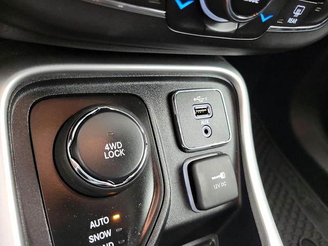 Photo of 2019 Black Jeep Compass