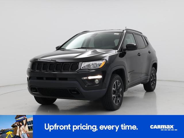 Photo of 2019 Black Jeep Compass
