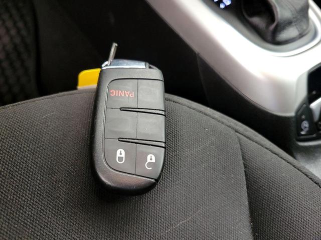 Photo of 2019 Black Jeep Compass