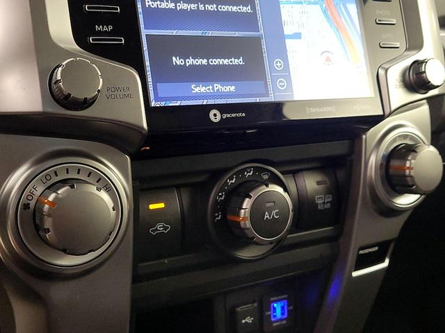 Photo of 2023 Silver Toyota 4Runner