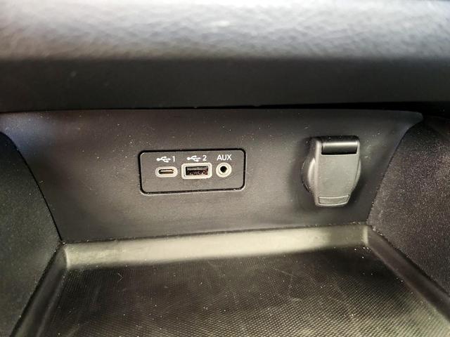 Photo of 2022 Gray Nissan Altima