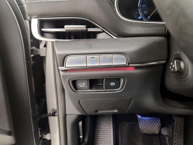 Photo of 2021 Gray Genesis GV80
