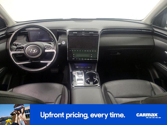 Photo of 2022 Black Hyundai TUCSON