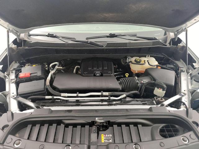 Photo of 2022 Silver Chevrolet Silverado 1500