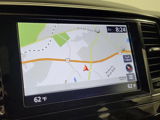Photo of 2021 Silver INFINITI QX80