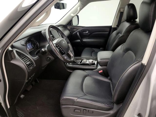 Photo of 2021 Silver INFINITI QX80