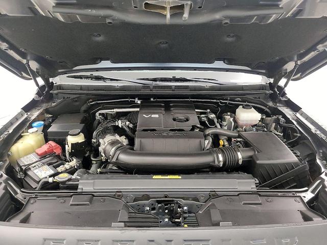 Photo of 2022 Gray Nissan Frontier