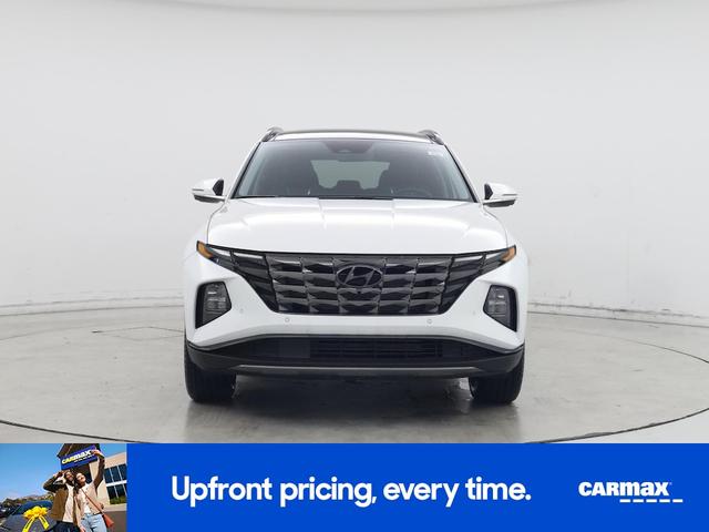 Photo of 2022 White Hyundai TUCSON