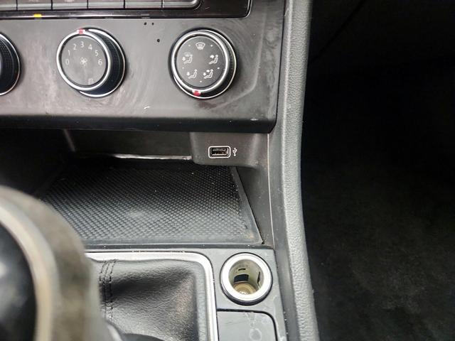 Photo of 2019 Blue Volkswagen Jetta