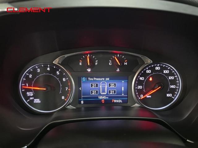 Photo of 2022 Silver Ice Metallic Chevrolet Blazer
