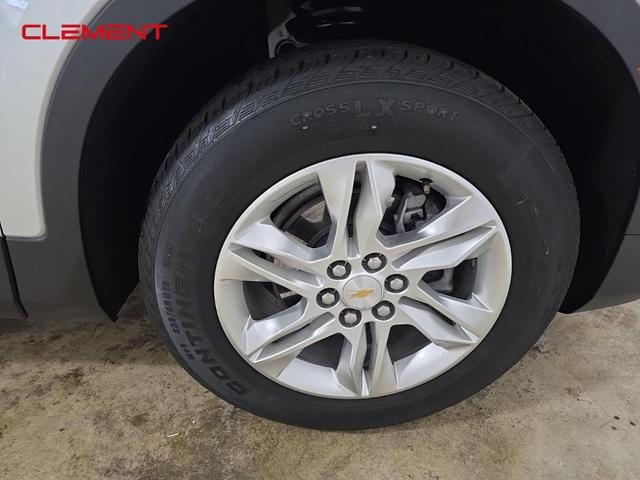 Photo of 2022 Silver Ice Metallic Chevrolet Blazer