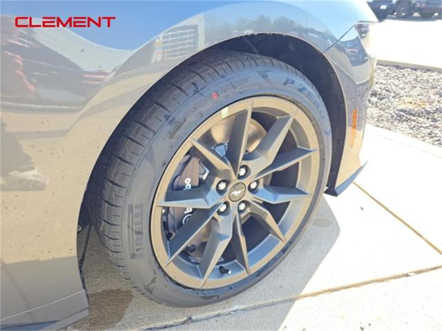 Photo of 2025 Carbonized Gray Metallic Ford Mustang