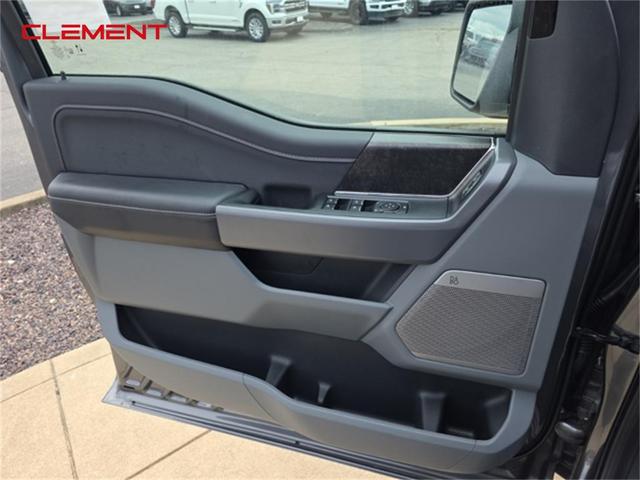 Photo of 2025 Gray Metallic Ford F-150 Lightning