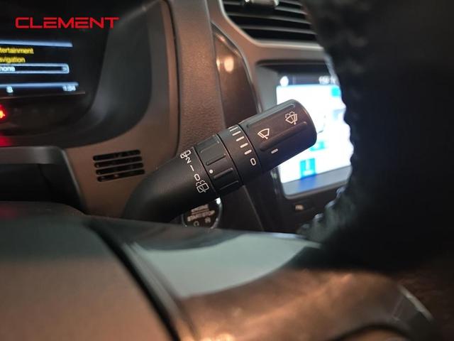 Photo of 2019 Black Metallic Ford Explorer