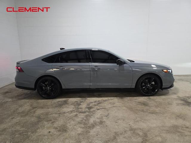 Photo of 2023 Urban Gray Pearl Honda Accord Hybrid