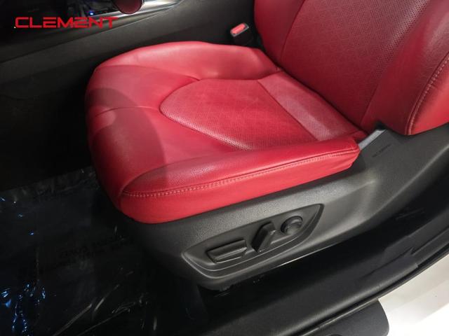 Photo of 2021 Super White Toyota Camry
