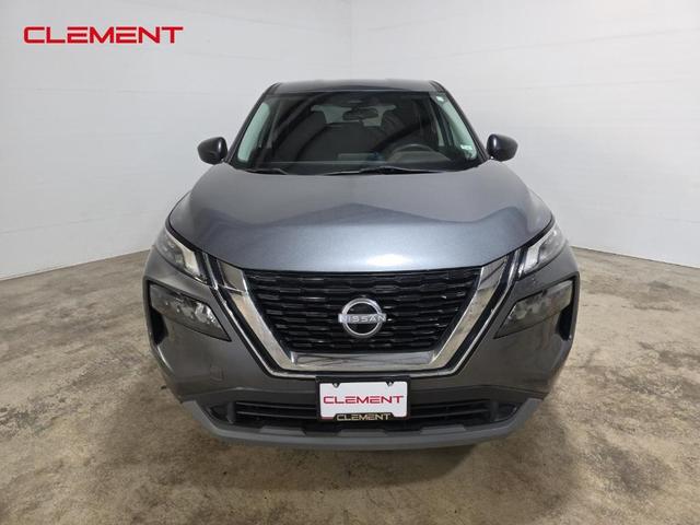 Photo of 2023 Gun Metallic Nissan Rogue