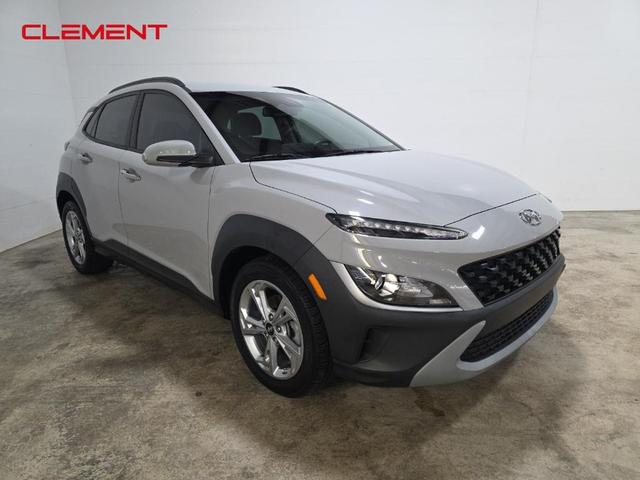 Photo of 2023 Cyber Silver Hyundai KONA