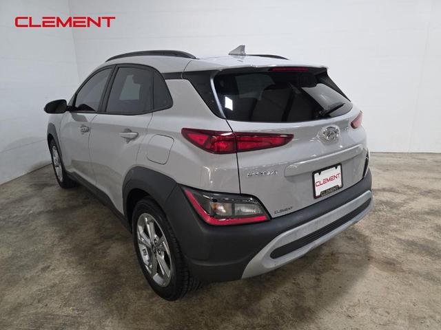 Photo of 2023 Cyber Silver Hyundai KONA