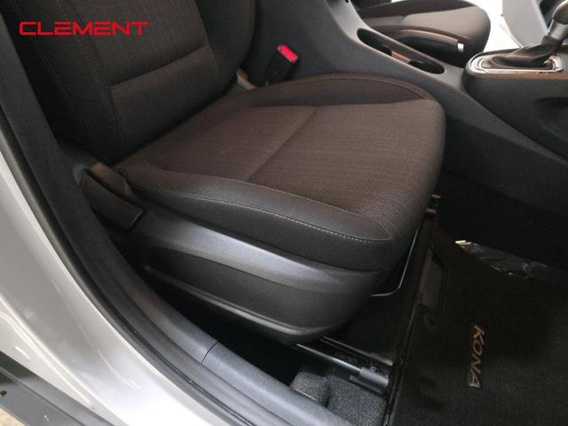 Photo of 2023 Cyber Silver Hyundai KONA