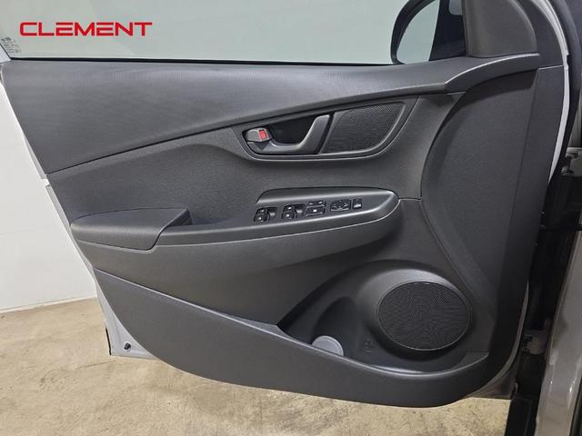 Photo of 2023 Cyber Silver Hyundai KONA