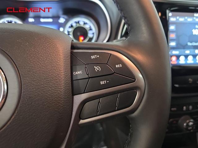 Photo of 2019 Olive Green Pearlcoat Jeep Cherokee