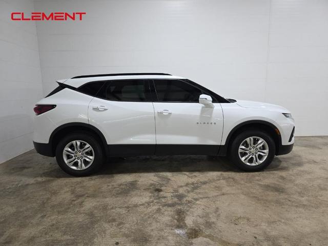 Photo of 2022 Summit White Chevrolet Blazer