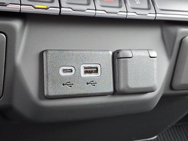 Photo of 2025 Onyx Black GMC Sierra 1500